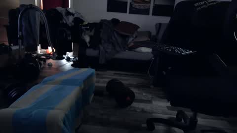 Snapshot of plboy23 chatting on 05.05.26 Hello ask me . Im glad to see you here in my room. Welcome PVT is open online show from 05.05.26