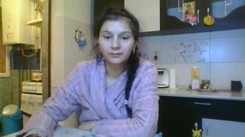pleas3s_sweet online show from 02.17.25