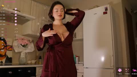 Snapshot of pleasant_fun chatting on 02.10.25 Pleasant My links are just below online show from 02.10.25