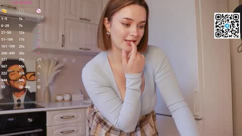 Snapshot of pleasant_fun chatting on 09.11.25 Pleasant My links are just below online show from 09.11.25