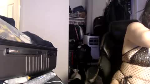 Snapshot of pleasantdinosaurus7537 chatting on 10.08.25 pleasantdinosaurus7537 online show from 10.08.25