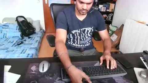 Snapshot of pleasure5845 chatting on 11.14.25 Sam online show from 11.14.25