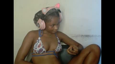 plumnjuicyx online show from 03.04.25