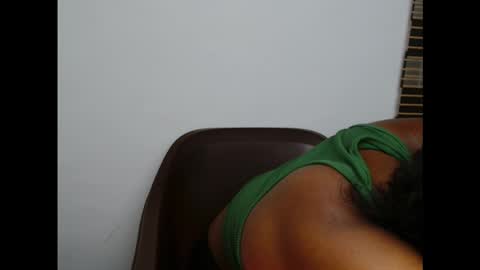 plumnjuicyx online show from 10.22.25