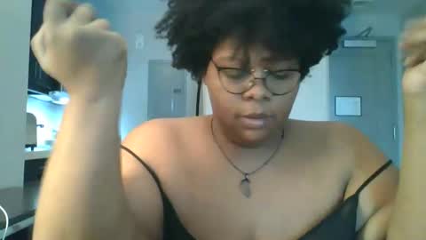 Snapshot of plushbunny420 chatting on 12.25.24 Plushbunny420 online show from 12.25.24