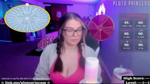 Snapshot of plutoprincess69 chatting on 02.05.26 Pluto Princess online show from 02.05.26