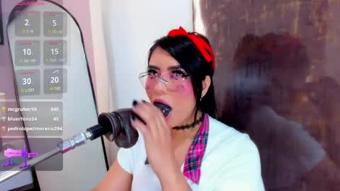 Snapshot of pocahontas_lantina chatting on 04.30.26 pocahontas_lantina online show from 04.30.26