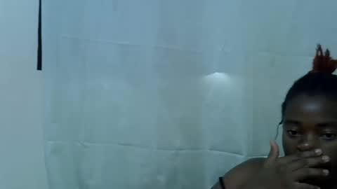 Snapshot of pointy_bloomy chatting on 02.24.26 Bloomer online show from 02.24.26