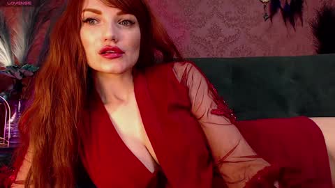 Poison Eva  online show from 01.14.25