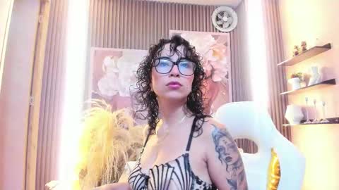 PAOLA or pola online show from 09.22.25