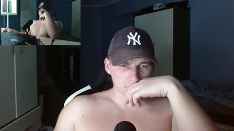 Snapshot of poliglotjoe chatting on 10.24.25 Poliglot online show from 10.24.25