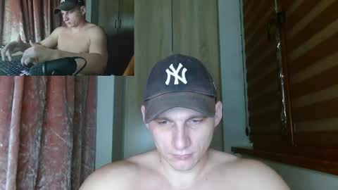 Snapshot of poliglotjoe2 chatting on 04.20.26 Poliglotjoe2 online show from 04.20.26