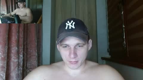 Snapshot of poliglotjoe2 chatting on 04.23.26 Poliglotjoe2 online show from 04.23.26