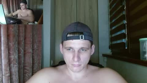 Snapshot of poliglotjoe2 chatting on 04.26.26 Poliglotjoe2 online show from 04.26.26