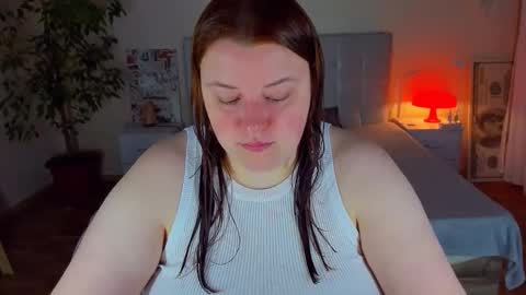 Snapshot of polinasallivan chatting on 04.27.26 Polina online show from 04.27.26