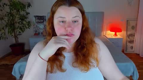 Snapshot of polinasallivan chatting on 05.18.26 Polina online show from 05.18.26
