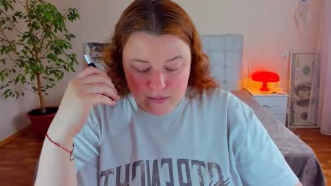 Snapshot of polinasallivan chatting on 06.05.26 Polina online show from 06.05.26