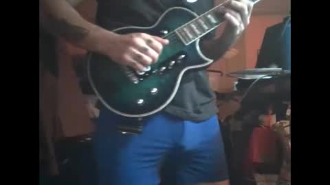 jaws online show from 10.04.25