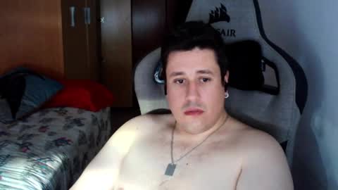 Pollito online show from 12.25.24