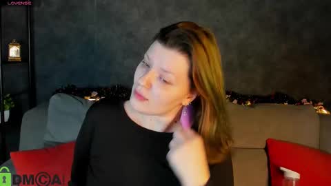 Snapshot of polly__mayer chatting on 01.19.26 Polly online show from 01.19.26