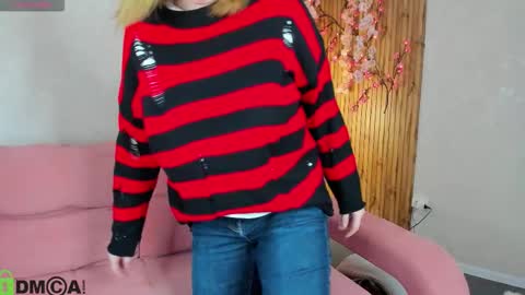 Snapshot of polly__mayer chatting on 02.23.26 Polly online show from 02.23.26