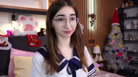 Polly online show from 12.14.25