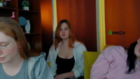 polly_cute1 online show from 04.04.26