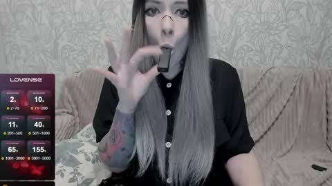 Polly online show from 04.17.26