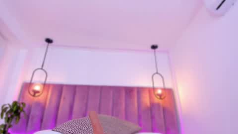 POLLY online show from 04.08.26