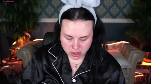 Polly online show from 04.06.26