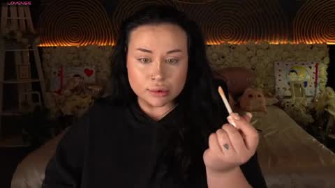 Polly online show from 04.07.26