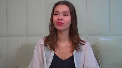 Polly online show from 05.27.26