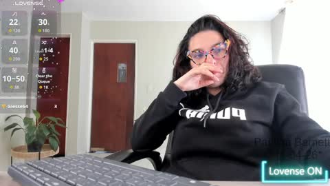 paulina barnett online show from 04.11.26