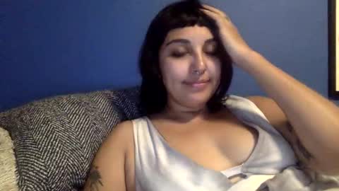 Snapshot of polymamii chatting on 02.23.26 polymamii online show from 02.23.26