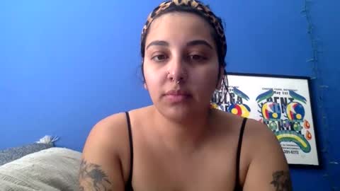 Snapshot of polymamii chatting on 02.28.26 polymamii online show from 02.28.26