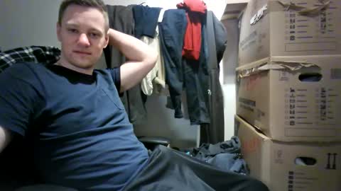 pommesmiteiscreme online show from 12.21.25