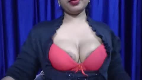 poojalady online show from 11.28.25