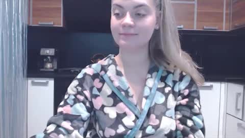 Snapshot of popkornmolli chatting on 02.11.26 popkornmolli online show from 02.11.26