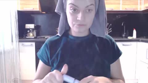 Snapshot of popkornmolli chatting on 02.25.26 popkornmolli online show from 02.25.26