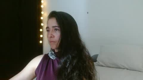 Snapshot of porcelainlux chatting on 06.19.26 porcelainlux online show from 06.19.26