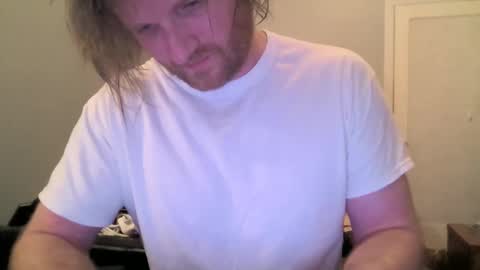 Snapshot of pornaddicted8 chatting on 02.05.25 i heart porn online show from 02.05.25