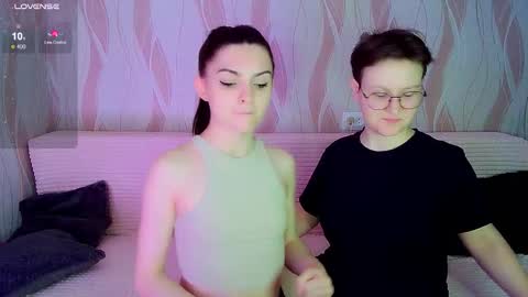 Ana and Tati online show from 10.27.25