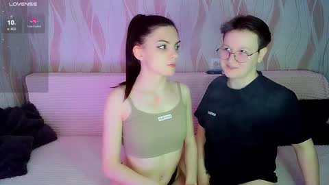 Ana and Tati online show from 12.04.25