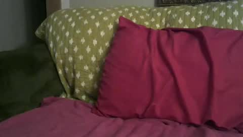 WHORE online show from 09.13.25