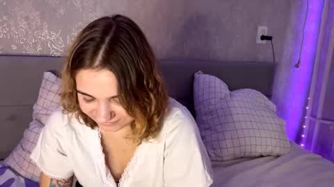 Anna Vdovoch online show from 11.12.25