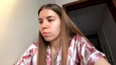 Snapshot of portiakernodle chatting on 06.05.26 Eva online show from 06.05.26