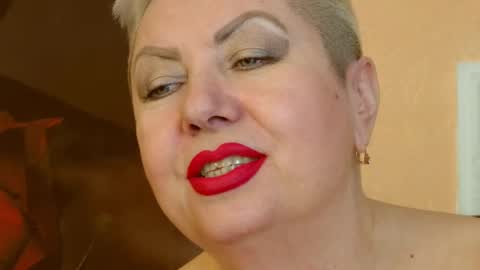 LADY POSH online show from 02.11.25