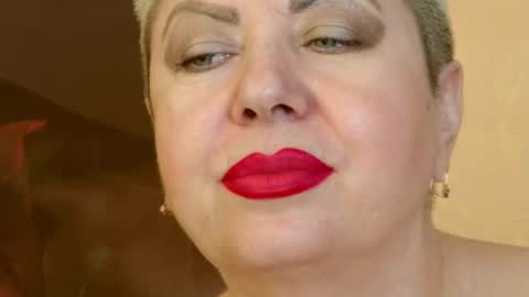 LADY POSH online show from 02.20.25