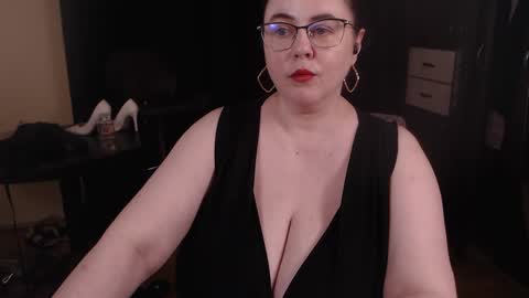 PoshMistres    online show from 03.09.25