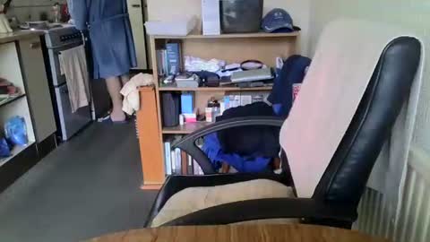 Snapshot of poshman65 chatting on 10.09.25 poshman65 online show from 10.09.25